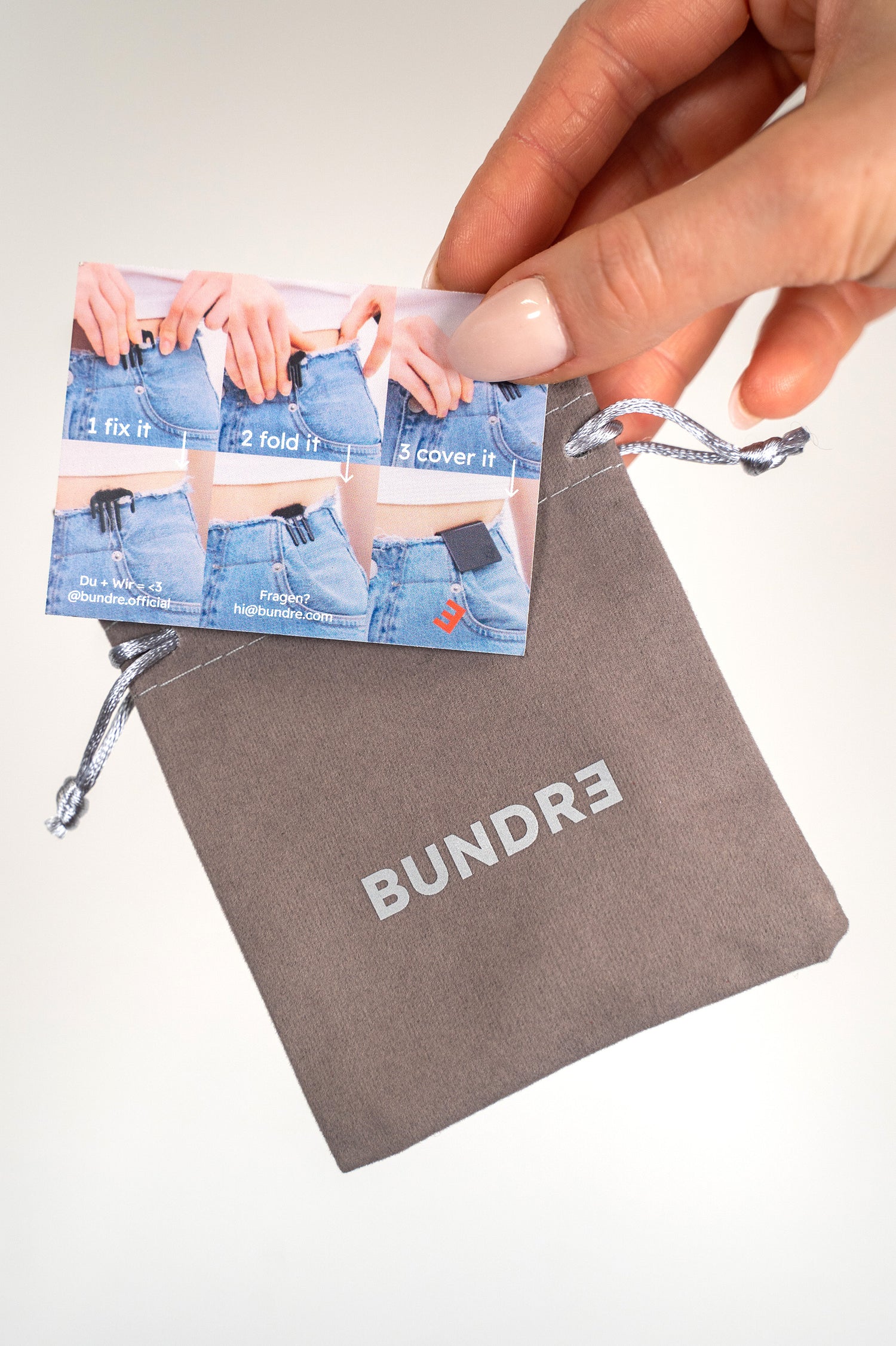 Geschenkverpackung liquid gray