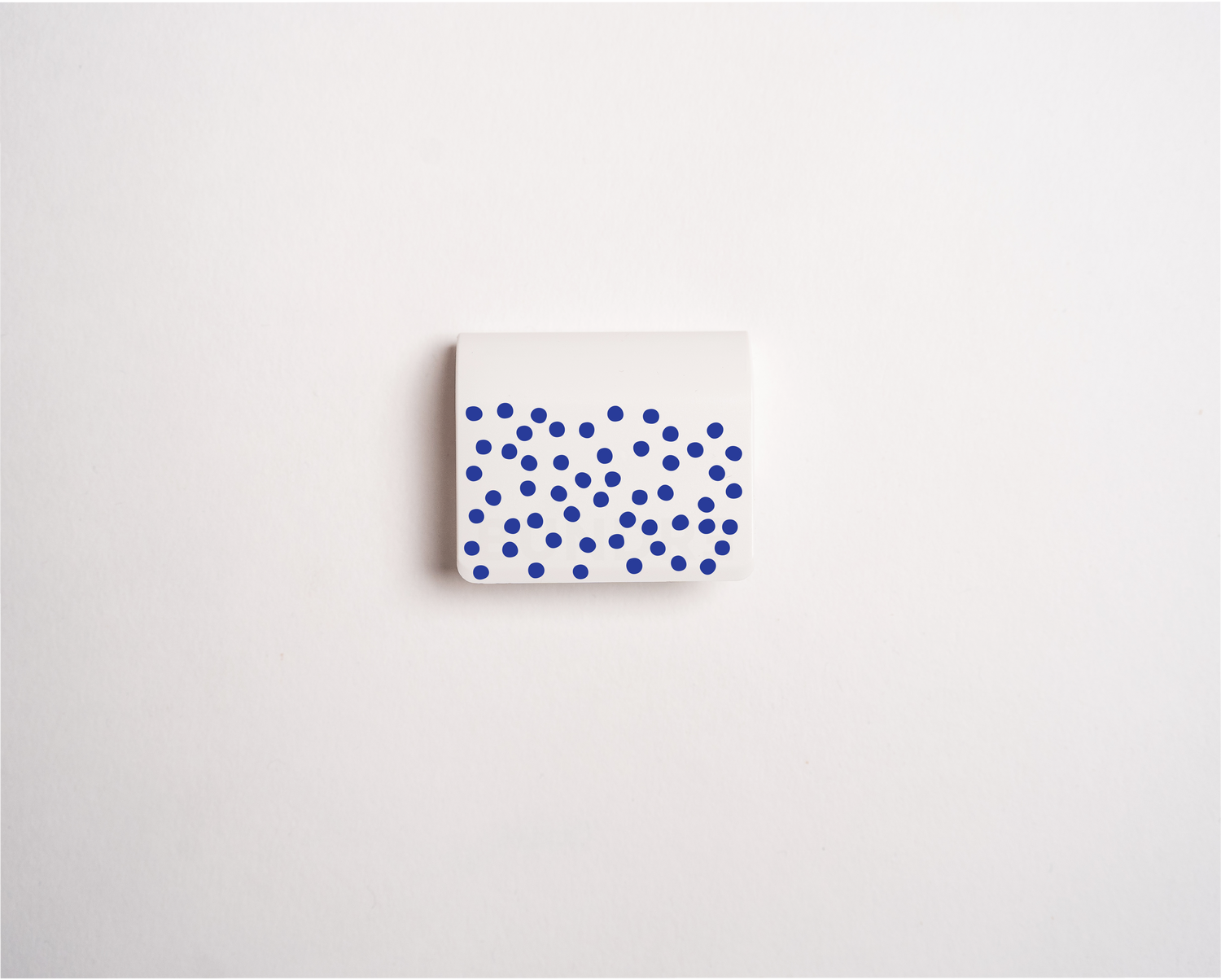 BUNDRE lots of dots